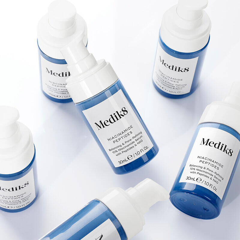 Сироватка Niacinamide Peptides Medik8 - Зображення 2